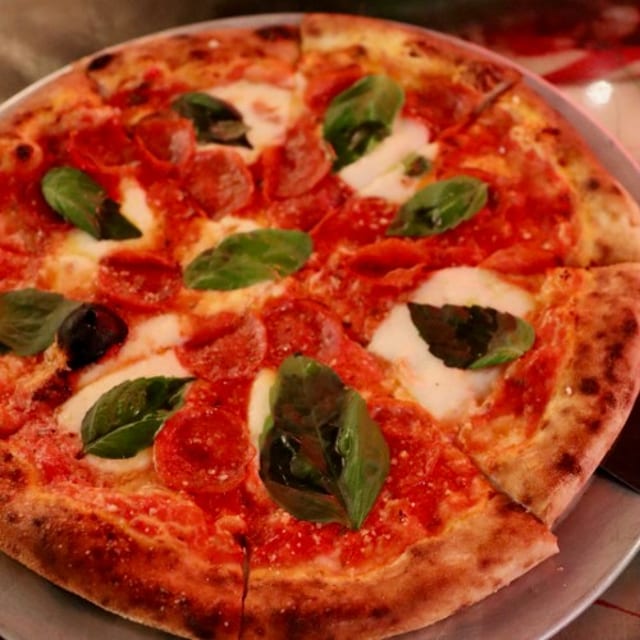 Queen Margherita Pizza.